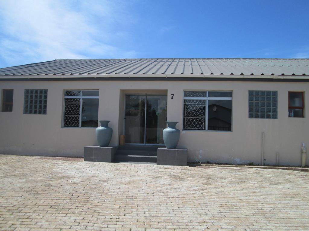 Emitem Bed and Breakfast Plettenberg Bay Exterior foto