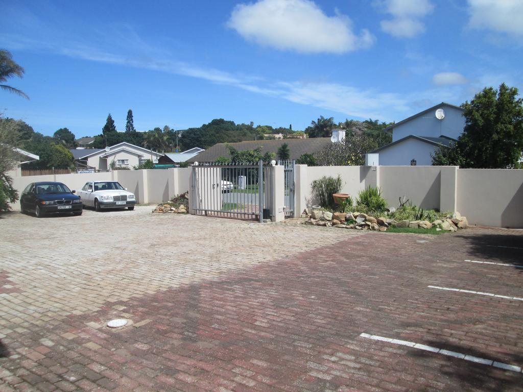 Emitem Bed and Breakfast Plettenberg Bay Exterior foto