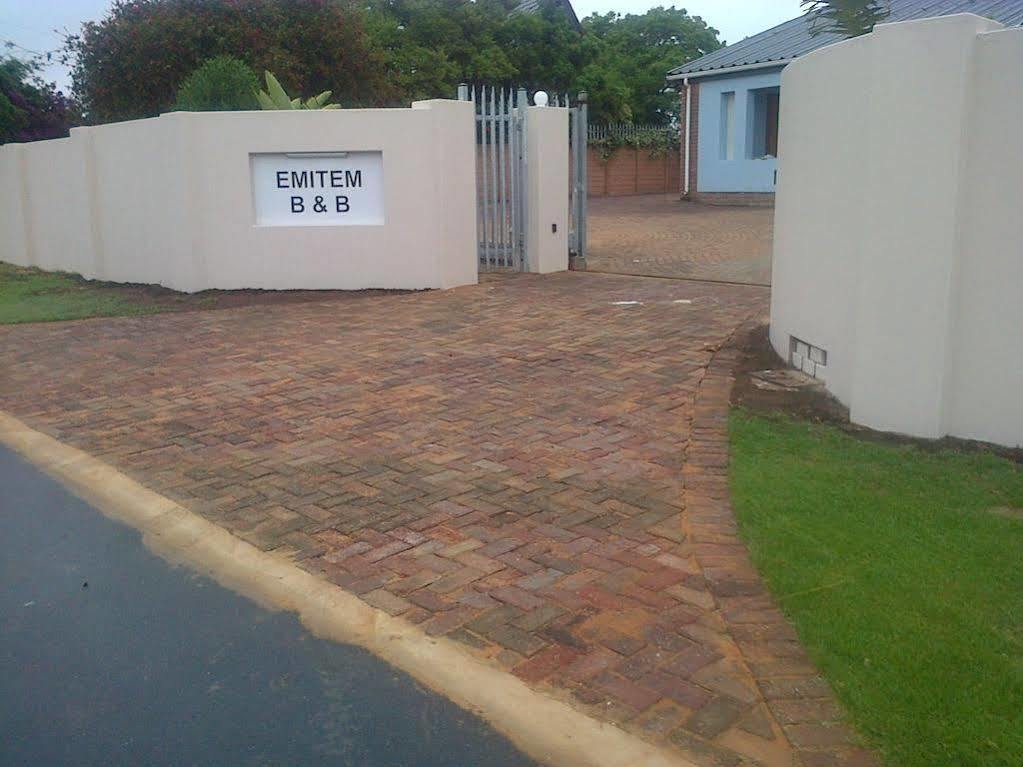 Emitem Bed and Breakfast Plettenberg Bay Exterior foto