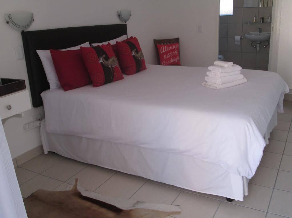 Emitem Bed and Breakfast Plettenberg Bay Exterior foto